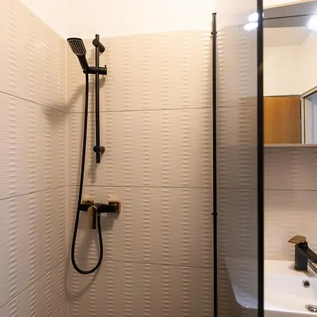 Katica With A Spacious Terrace * Baška