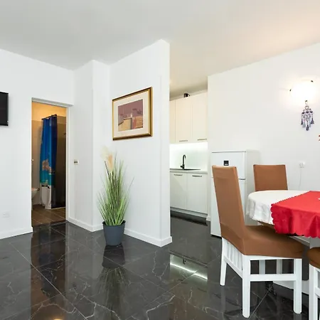 Katica With A Spacious Terrace Baska (Krk)